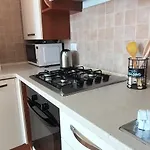 Casa Milla شقة تريميتْسّو